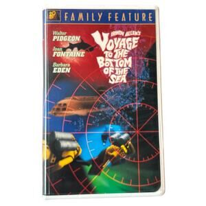 Voyage to the Bottom of the Sea VHS Irwin Allen’s - Barbara Eden Joan Fontaine